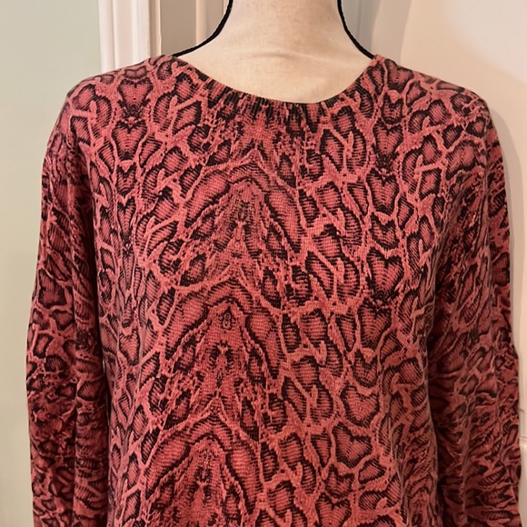 Dana Buchman top - Picture 2 of 11